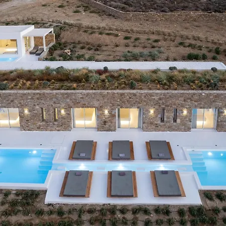 Casa *